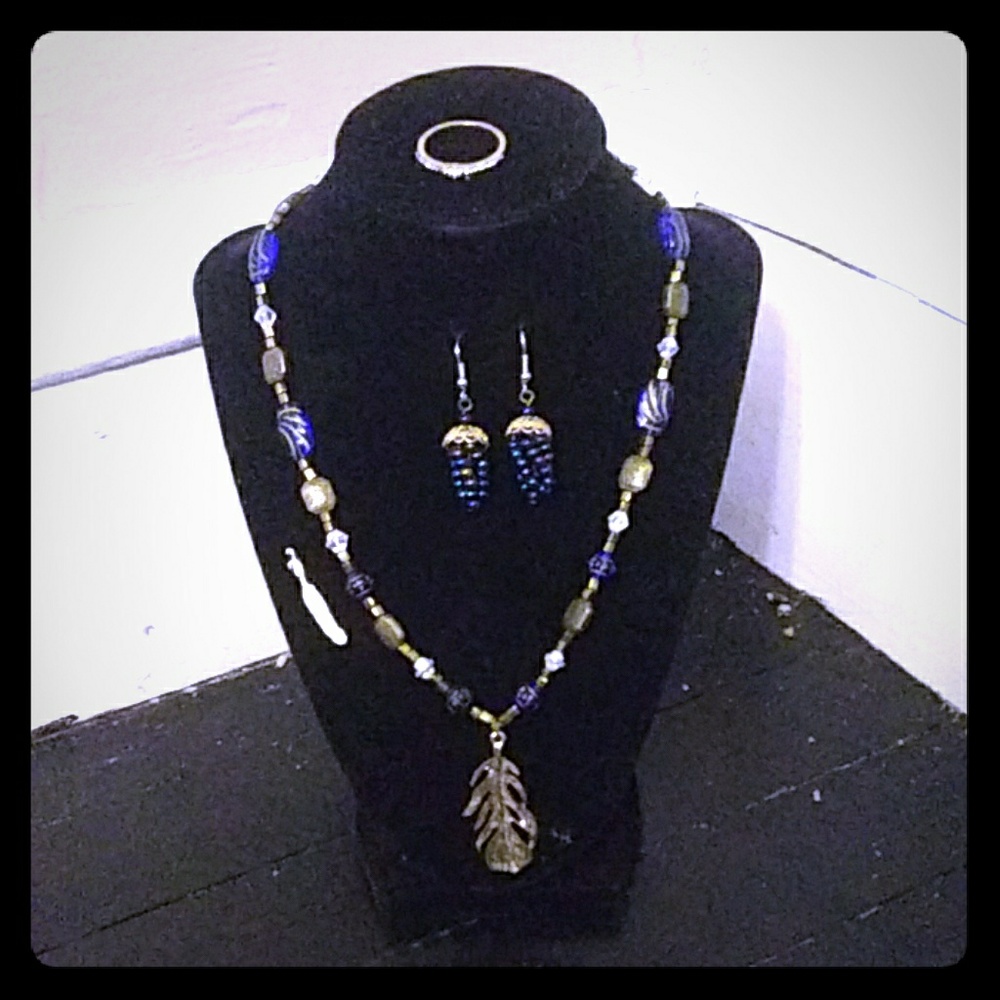 Vintage Goddess 4 piece Jewelry Set